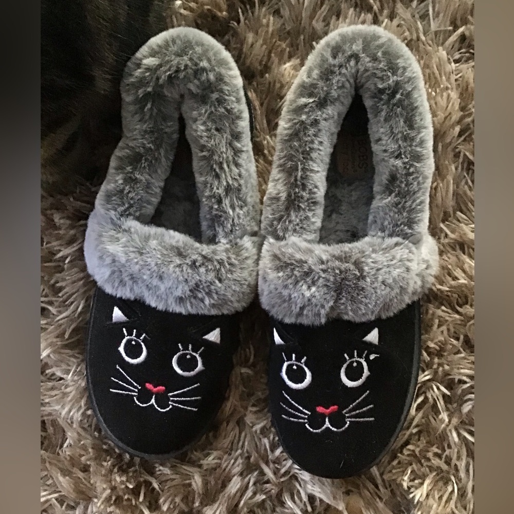Sketchers Bob too cozy Meow pajama slippers.